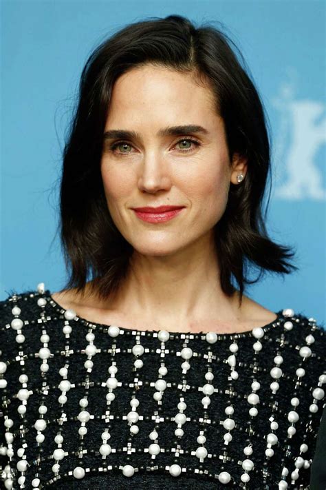 Jennifer Connelly Then & Now: Photos From Her。